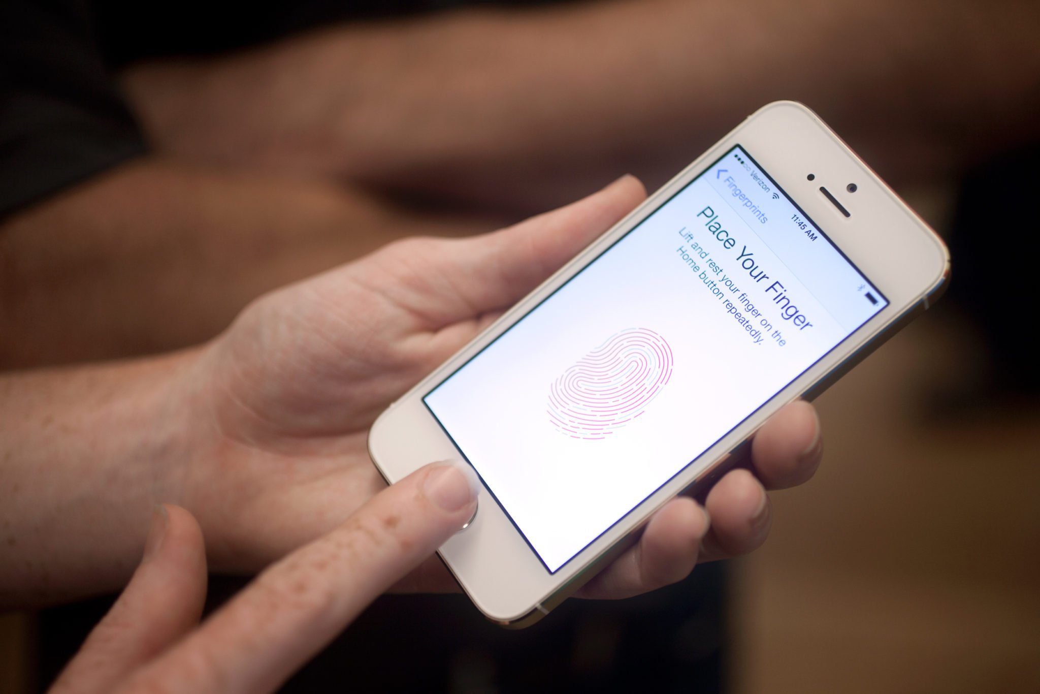 iphone_fingerprint_sensor