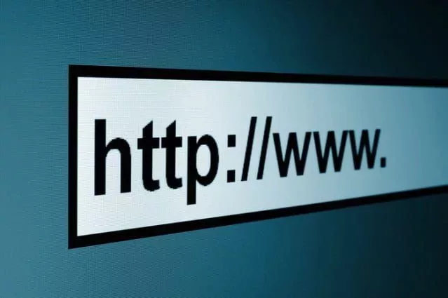 url1 639x425 jpg webp Have You Ever Wondered, Why are Web Addresses in English?