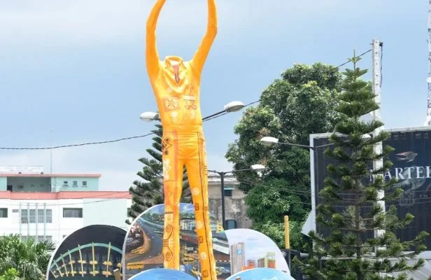 Fela Statue in Lagos 616x400 1 9 Most Beautiful Cities in Nigeria.
