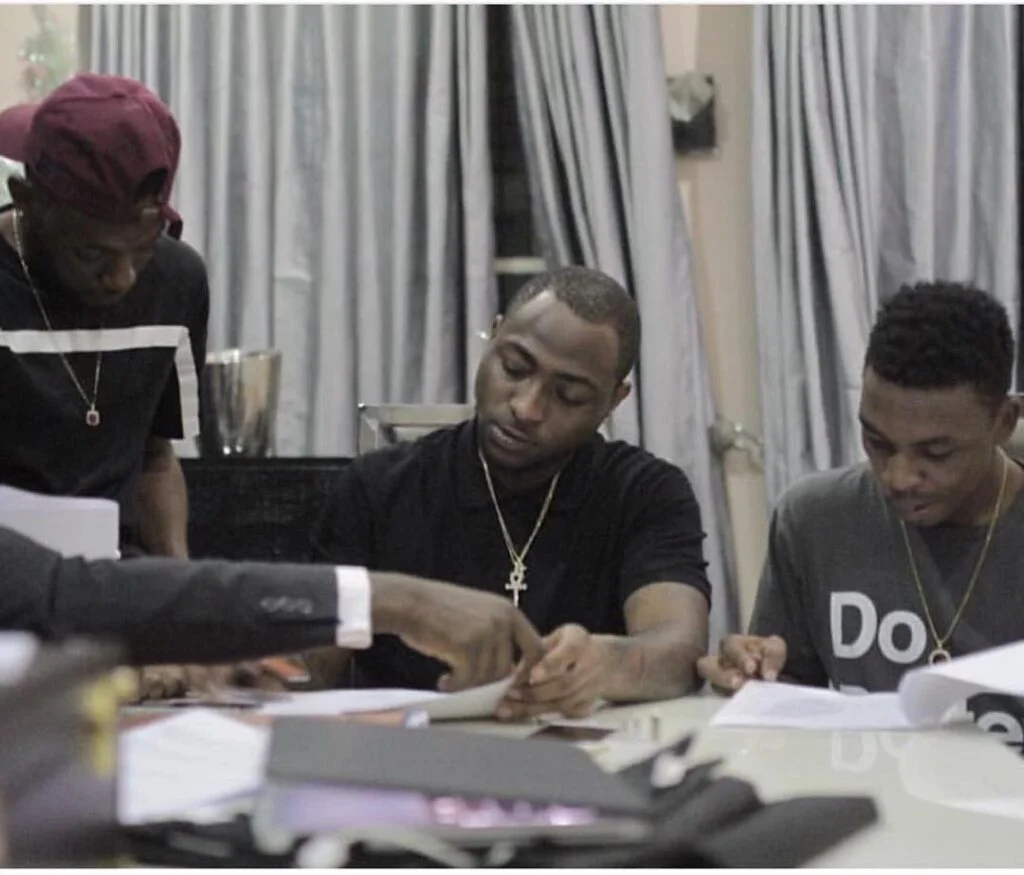 Mayorkun signed a record deal with DMW