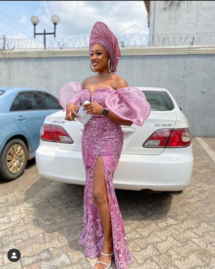 Hottest Asoebi Styles for Bridesmaids 