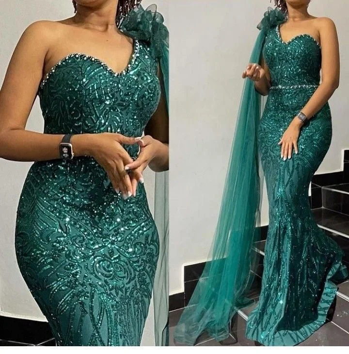 c71d9430391cfc33af0d5833d004425e The Hottest Asoebi Styles for Bridesmaid in 2022 (Images)