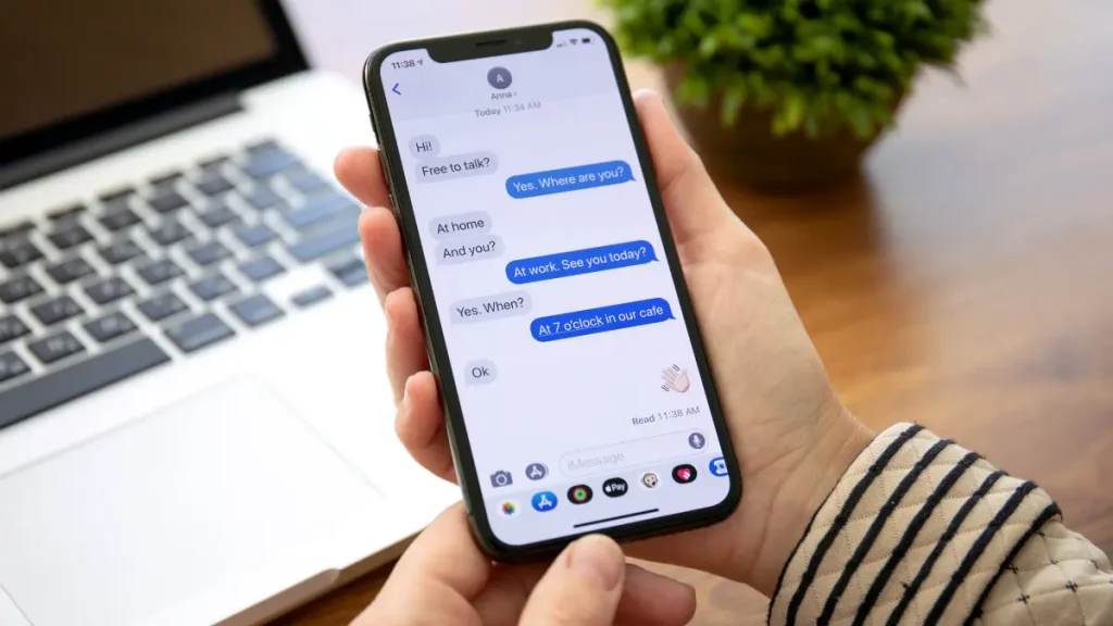 Apple iPhone iMessages 9 hidden iphone hacks you probably didn't know